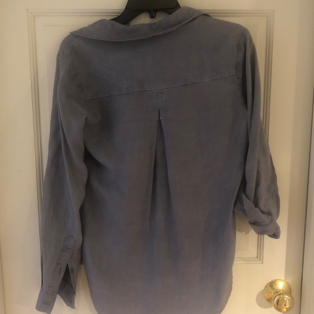 Cloth And Stone Chambray Button Down - image 4